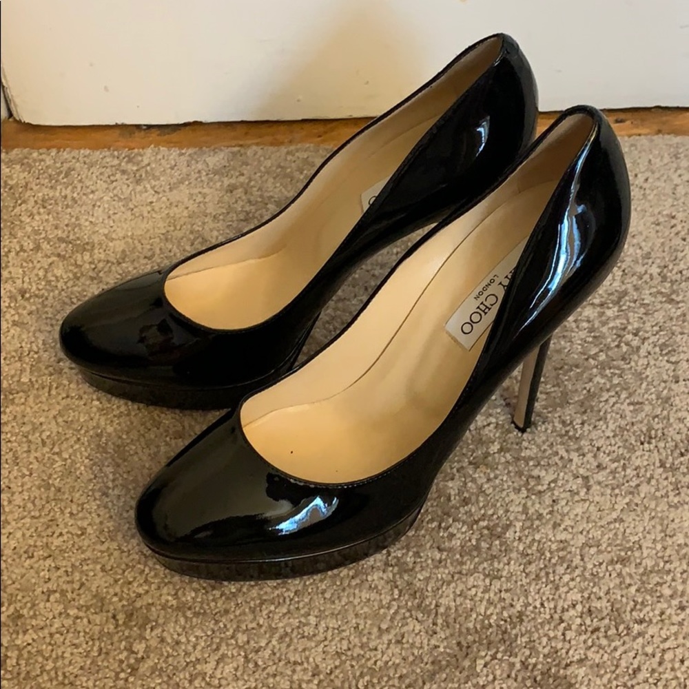 Jimmy Choo Patent Black Pump sz 41 New w/ shoe bag